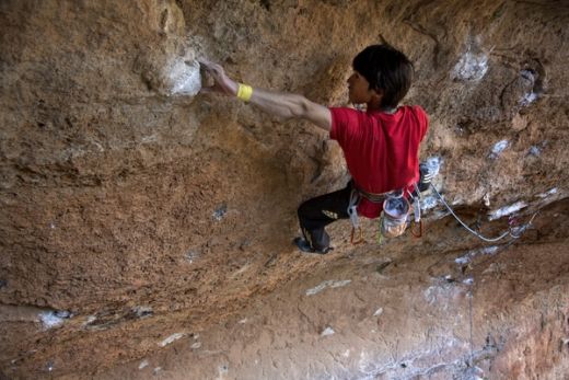 Sachi-Amma in Suirana - Kletterroute: Migranya Profunda - Fotocredit: Eddie Gianelloni für adidas